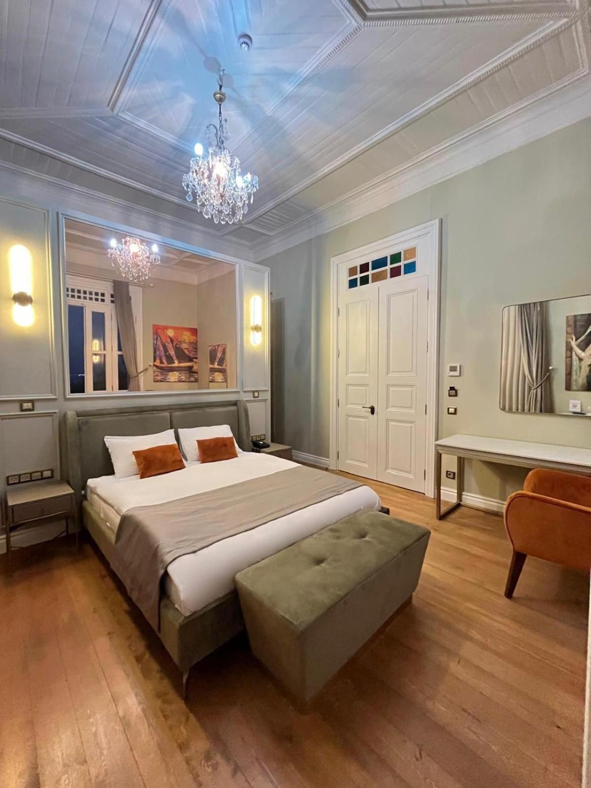 Triada Hotel Bueyuekada Adalar Eksteriør billede